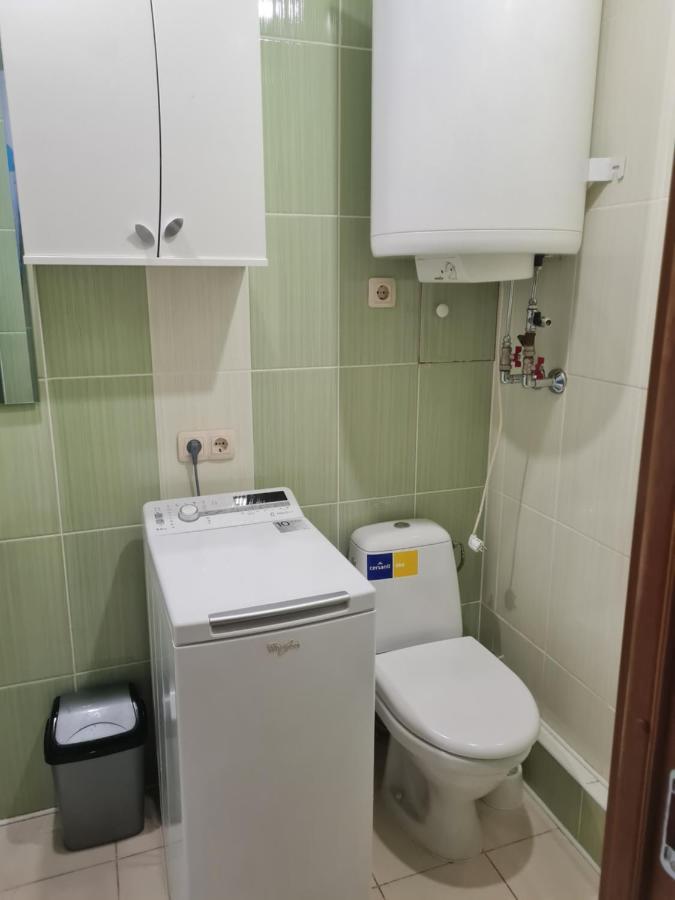 Ziemielu Mols Apartaments/Pirma Linija Pie Juras Liepāja Extérieur photo